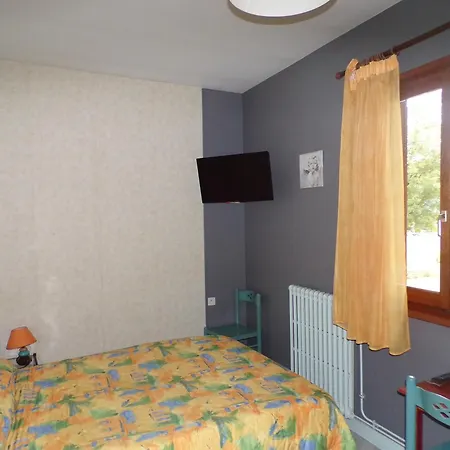 Le Relais De Boralde *