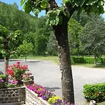 Le Relais De Boralde Hotel *
