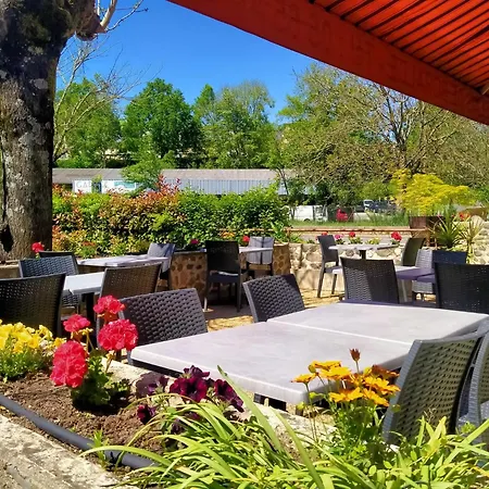 Le Relais De Boralde Hotel *