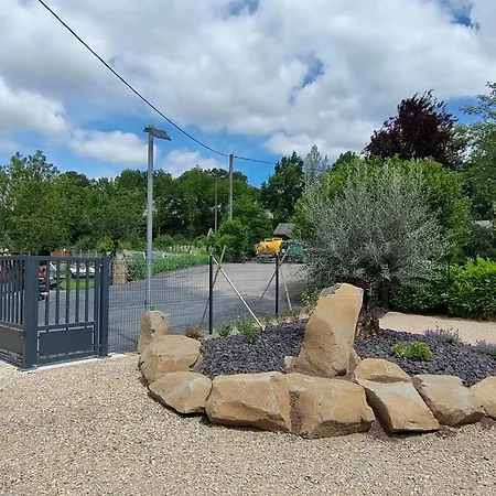 Le Relais De Boralde ホテル エスパリオン