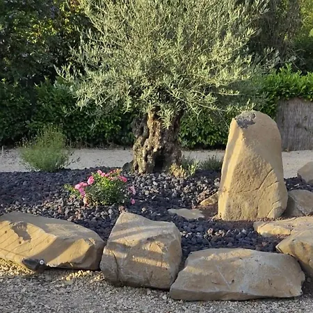 Le Relais De Boralde * エスパリオン