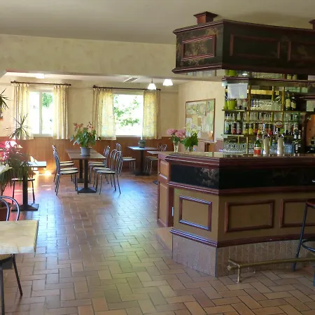 Le Relais De Boralde * エスパリオン