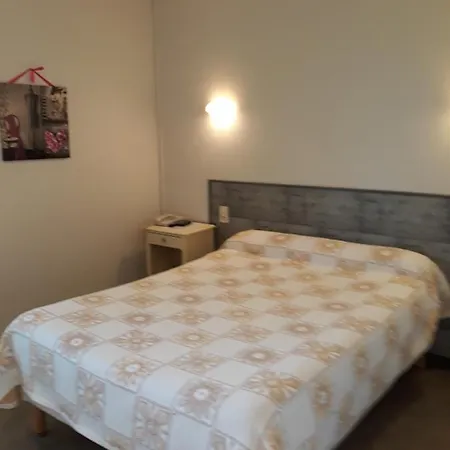 Le Relais De Boralde * 에스팔리옹