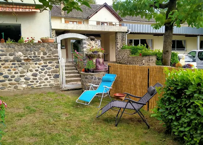 ホテル Le Relais De Boralde エスパリオン