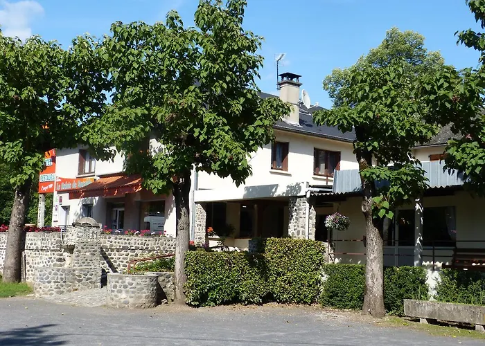 Le Relais De Boralde ホテル エスパリオン