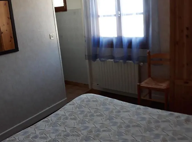 Le Relais De Boralde * エスパリオン